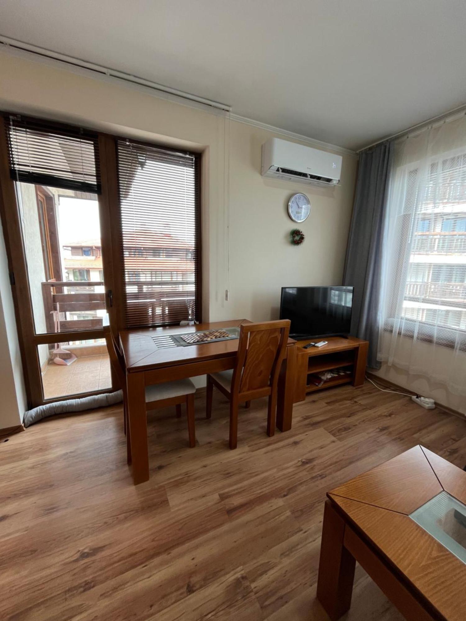 Ski Zone At Gondola, Warm And Cosy, Wifi, Ac, Netflix, Perfect One Bedroom Appartment, Beautiful View Банско Экстерьер фото